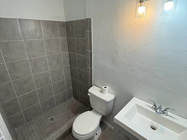 401 W Chickasaw Ave — Photo 9