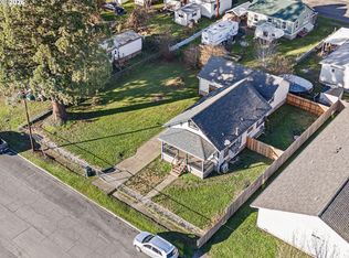 430 Division Ave, Drain, OR 97435