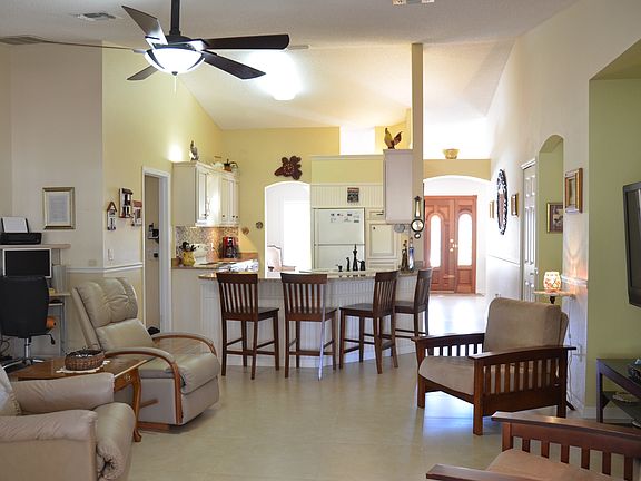 5th image of 501 Magpie Ln