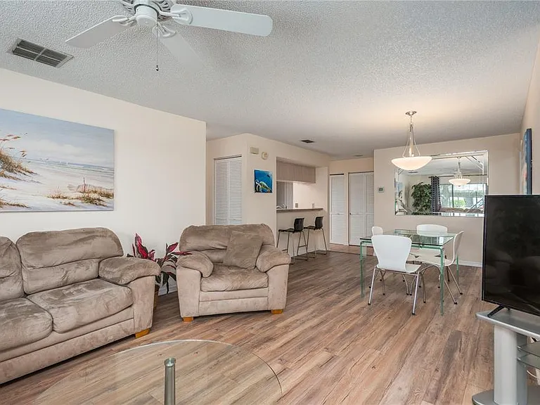 2713 Countryside Blvd #108 — Photo 11