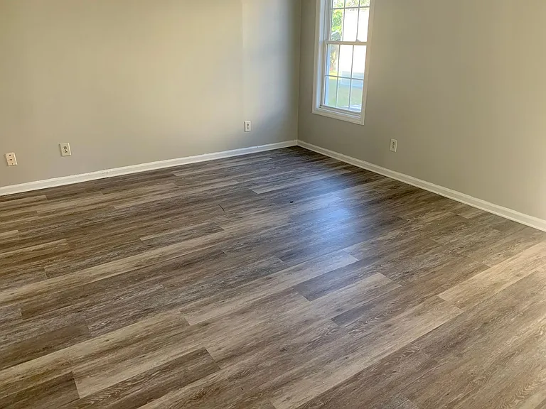 1202 Bay St — Photo 13