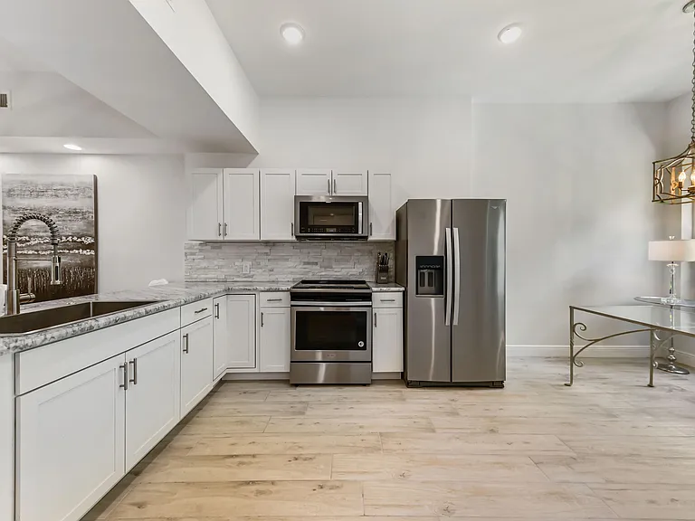 2864 Winding Oak Ln #A — Photo 3
