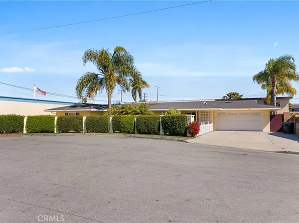 124 Melody Ln, Costa Mesa, CA 92627