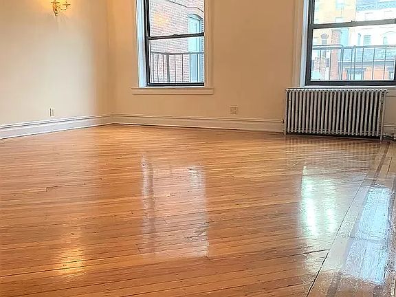 2nd image of 142 Montague St #7F