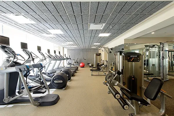 Rented by Greystar | media 14