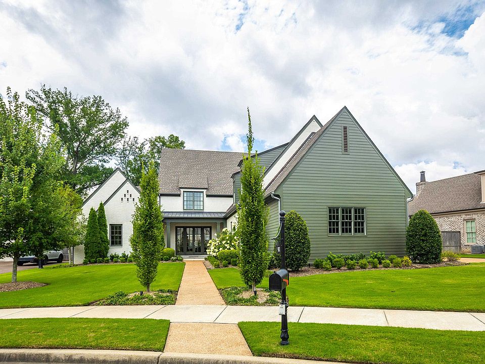 1st image of 9071 Winston Woods Cir
