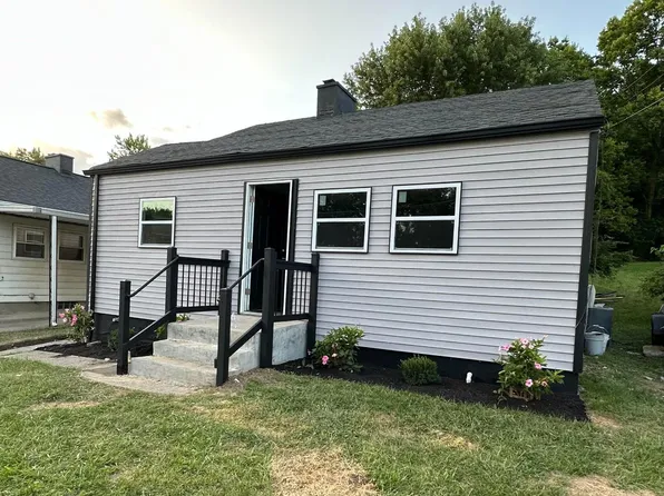 5812 Monning Pl, Cincinnati, OH 45227