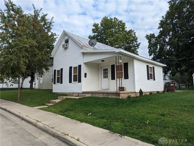 207 E Walnut St, New Paris, OH, 45347