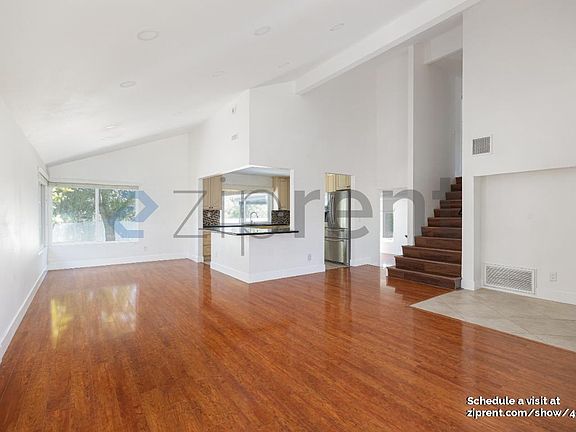 2nd image of 13894 Paseo Zaldivar