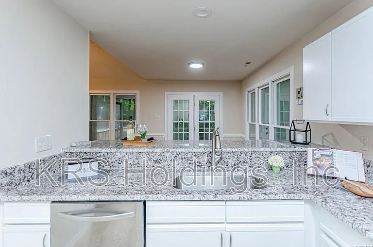 6216 Heather Glen Rd — Photo 8