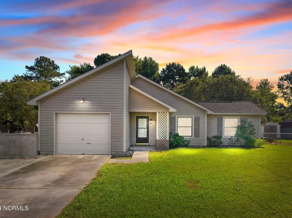 225 Sanders Lane, Havelock, NC 28532