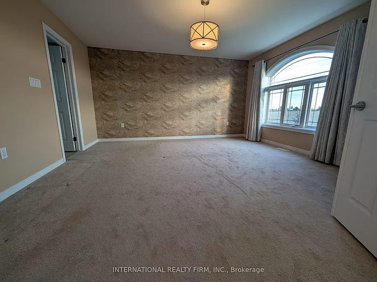 69 Periwinkle Dr — Photo 11