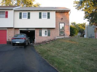 6 Sycamore Cir, Stevens, PA 17578