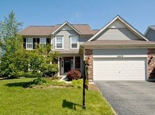 3065 Solitude Ln, Aurora, IL