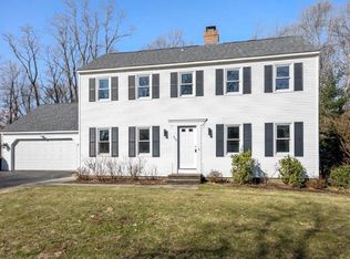 908 Frank Smith Rd, Longmeadow, MA 01106