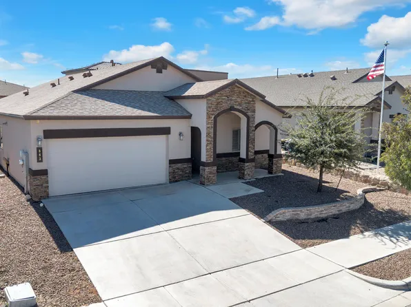 883 Holly Park Ave, Sunland Park, NM 88008