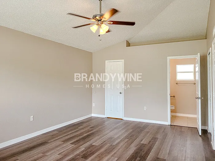2564 Courtland Blvd — Photo 19