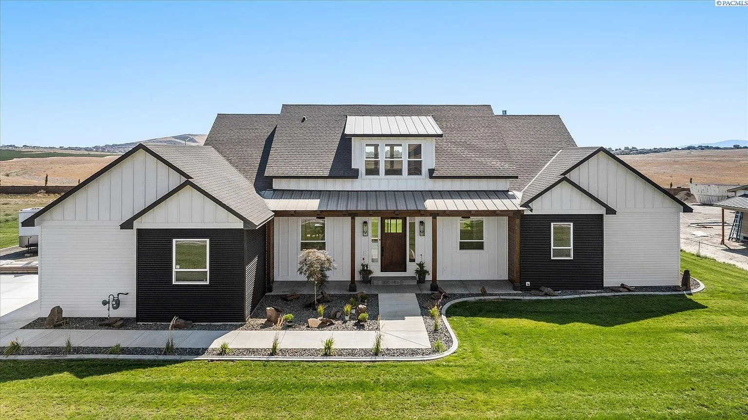 7007 Grange St photo 1