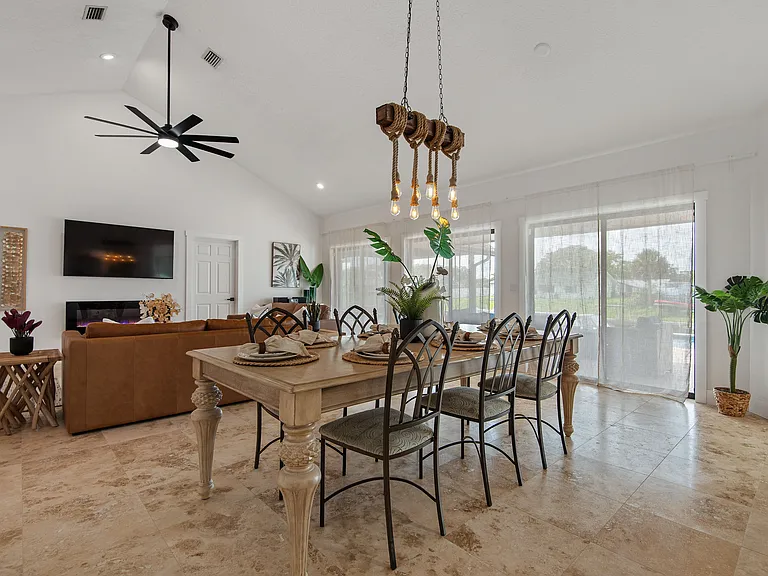 10 Castle Ct — Photo 43