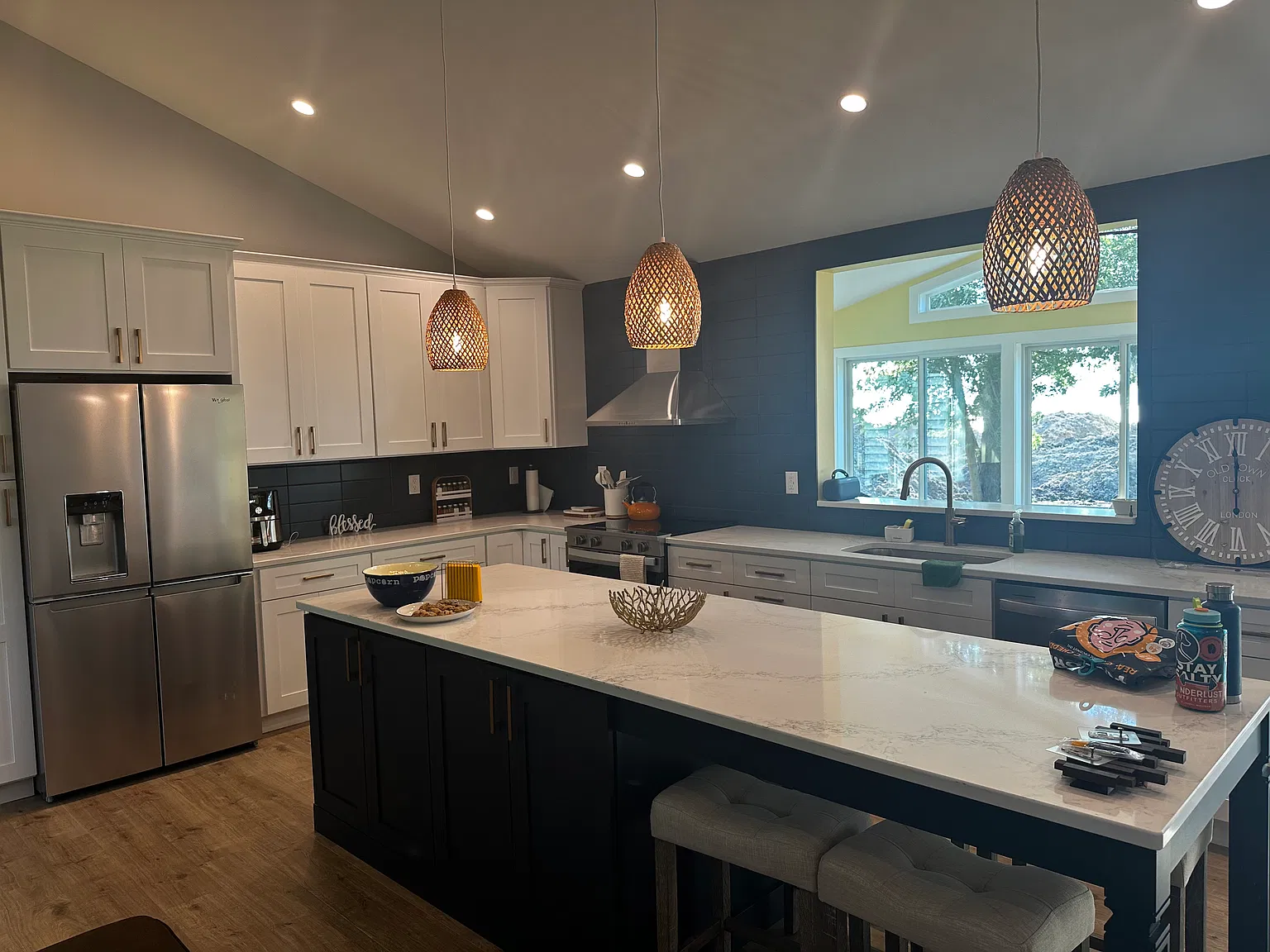3 bed, 1800 sqft, $3,500 — Photo 3
