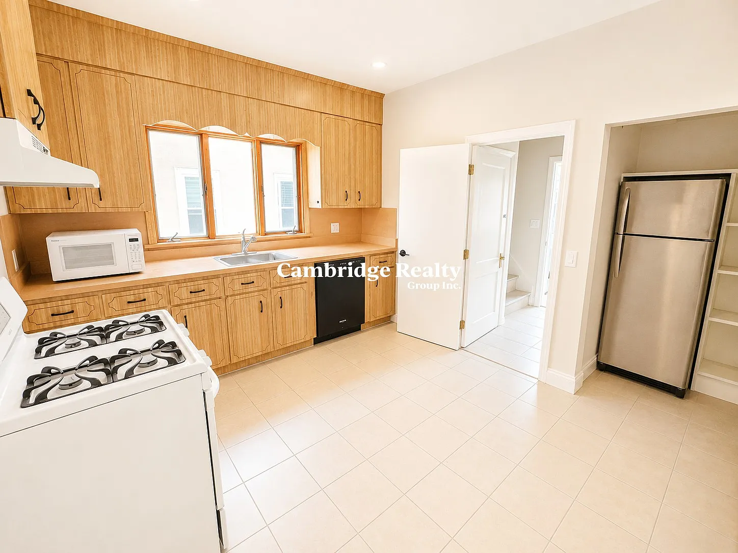 5 bed, 2.0 bath, 1500 sqft, $7,295 — Photo 1