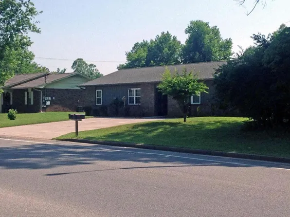 4910 Bradshaw Rd, Knoxville, TN 37912