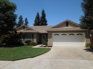 2598 E Skyview Ave, Fresno, CA 93720