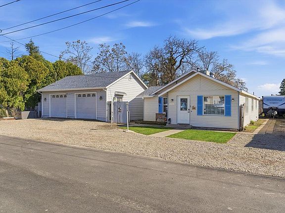 4th image of 1939 1st Ave