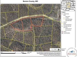 1664-1666 Baldwin Pl, Edwards, MO 65326