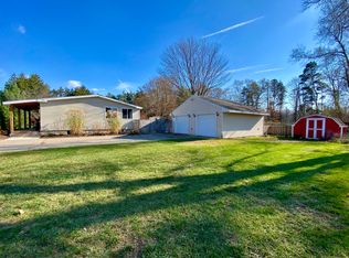 2720 Rogue River Rd NE, Belmont, MI 49306