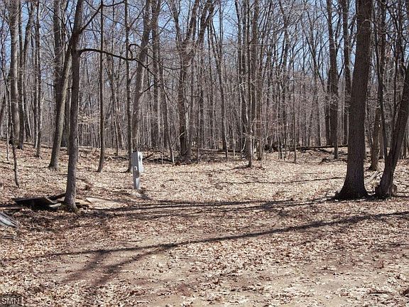 3rd image of 1708 Forest Circle