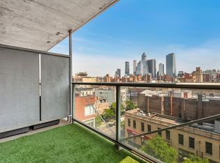 270 W 17th St APT 8B, New York, NY 10011