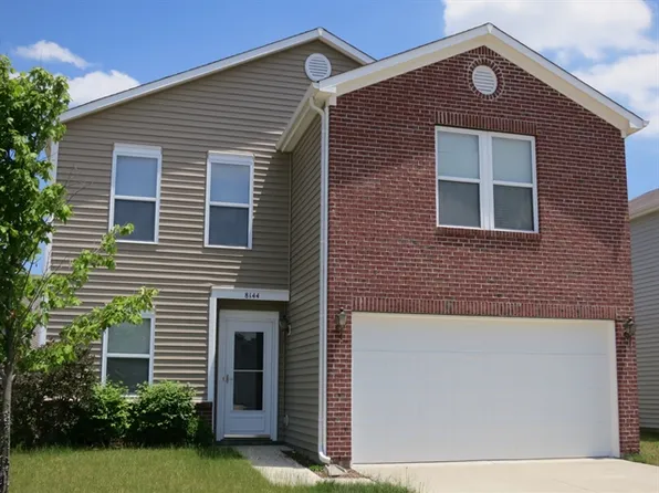 8144 S Firefly Dr, Pendleton, IN 46064