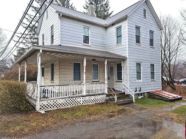 914 Main St, Newfoundland, PA 18445