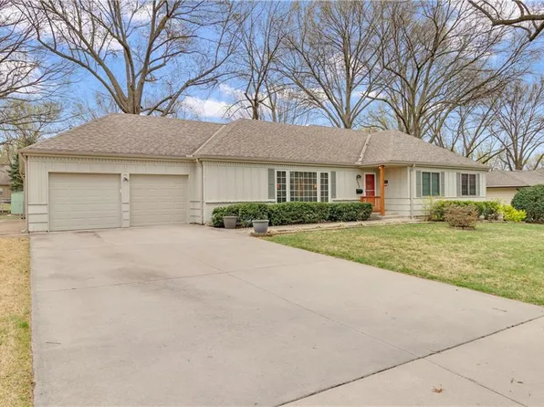 9525 El Monte St, Overland Park, KS 66207