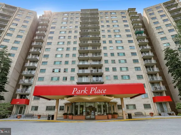 2500 N Van Dorn St APT 722, Alexandria, VA 22302