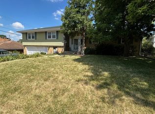 2109 W Kennard Rd, Peoria, IL 61614