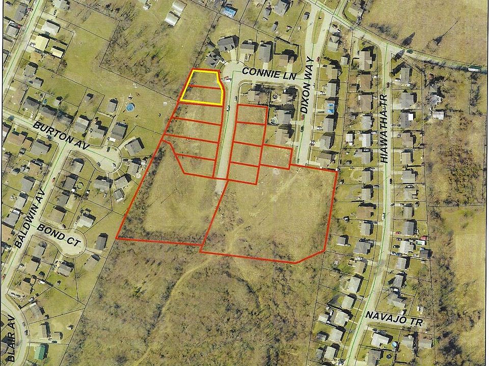 2nd image of 215 Connie Ln