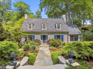 2721 Daniel Rd, Chevy Chase, MD 20815