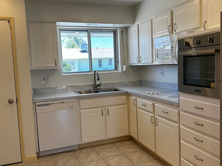 10024 W Denham Dr — Photo 7