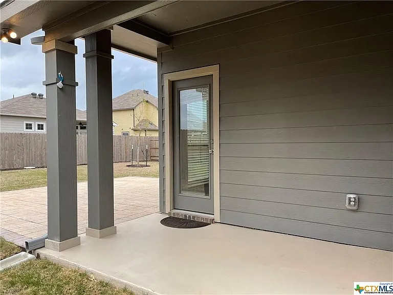 8218 Northgate Loop — Photo 15