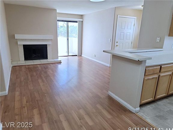 2nd image of 2984 Juniper Hills Blvd Building 201-25