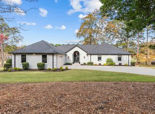 1091 Fairway Ridge Rd, Greensboro, GA 30642