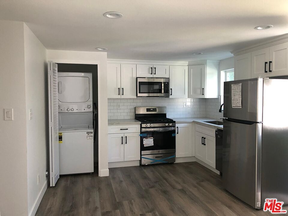 1st image of 6668 Delco Ave