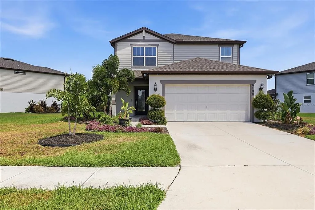 4 bed, 3.0 bath, 2205 sqft, $2,750 — Photo 1