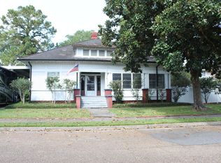 211 W 4th St, Deridder, LA 70634