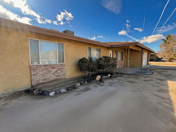 2nd image of 74071 Playa Vista Dr