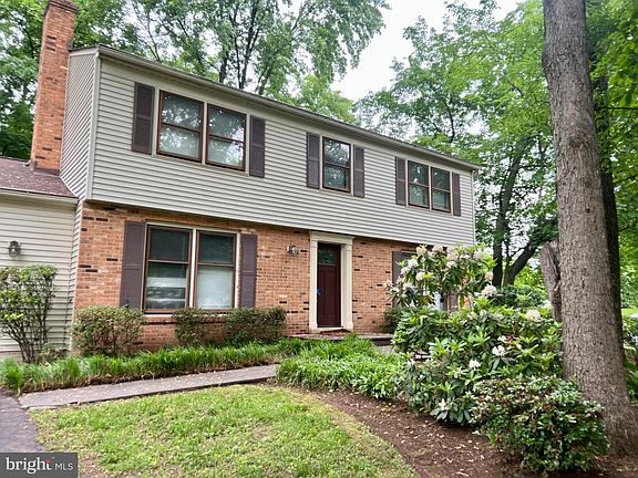 2nd image of 12860 Whitefur Ln