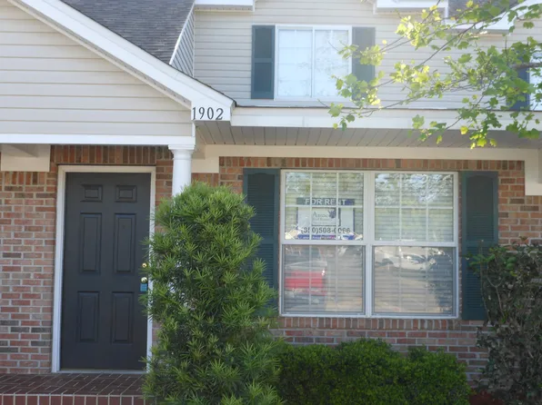 2738 W Tharpe St, Tallahassee, FL