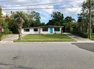 7568 Rolling Hills Dr, Jacksonville, FL 32221
